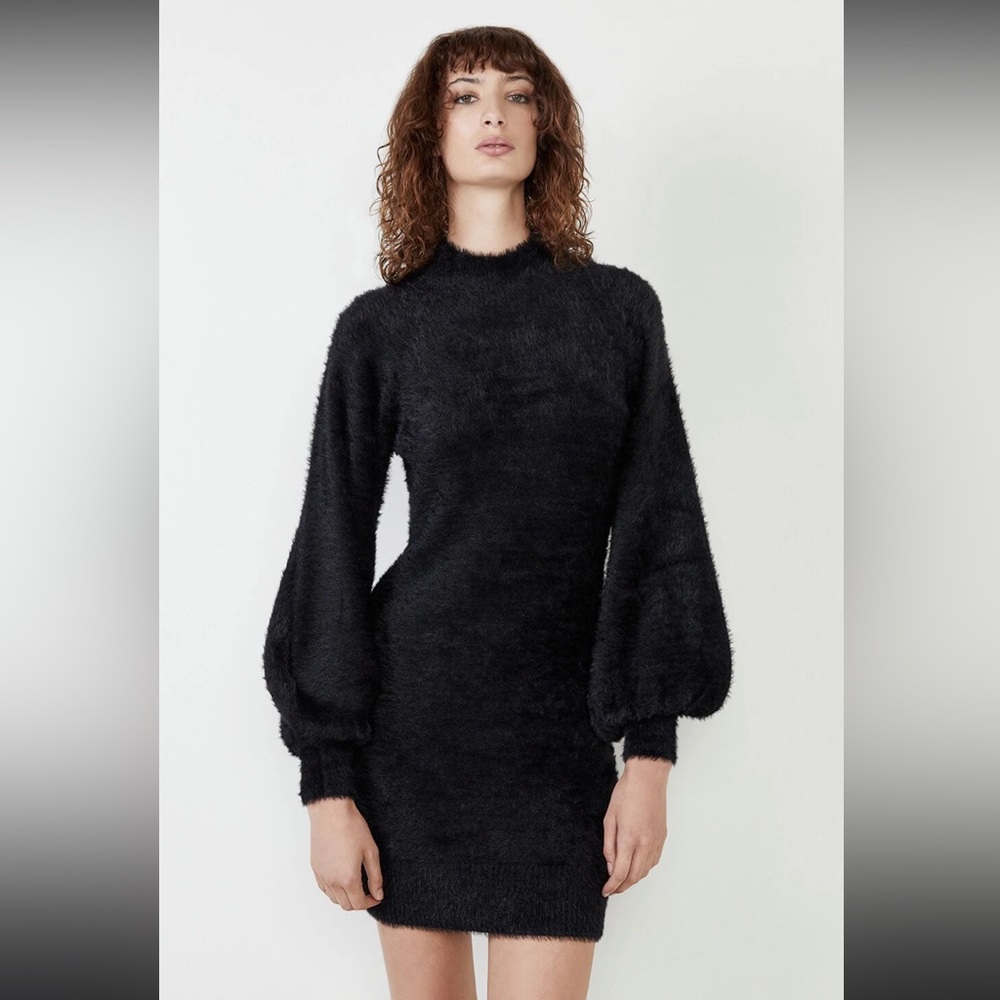 Bardot bell sleeve knit dress - black - size 4/small